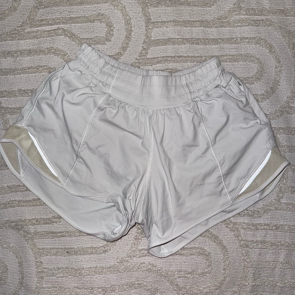 Lululemon White Hotty Hot